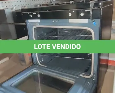 LOTE 093 - 01 FOGÃO WHIRPOOL 127VOLTS. (NO ESTADO EM QUE SE ENCONTRA. SUJEITO A AVARIAS OCULTAS/VISÍVEIS.) BF8529A