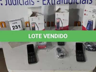 LOTE 231 - 03 LG KF300C BLACK. (NO ESTADO EM QUE SE ENCONTRA. SUJEITO A AVARIAS OCULTAS/VISÍVEIS.) 809BSP6412616, 809BSRK412518, 809BSUF412726