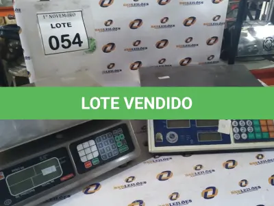 LOTE 054 - 02 BALANÇAS. (NO ESTADO) ATENÇÃO! FAZER A VISITAÇÃO ANTES DE ARREMATAR, NÃO SABEMOS SE FUNCIONA, LEILÃO NÃO TEM GARANTIA E NEM DEVOLUÇÃO, SUJEITO A POSSÍVEIS AVARIAS VISÍVEIS/OCULTAS E/OU AUSÊNCIA DE COMPONENTES.