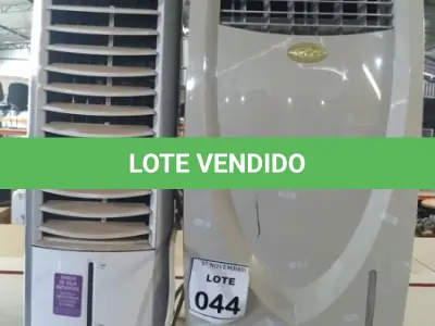 LOTE 044 - 02 CLIMATIZADORES DE AR MARCAS KOMECO E ELECTROLUX. (NO ESTADO) ATENÇÃO! FAZER A VISITAÇÃO ANTES DE ARREMATAR, NÃO SABEMOS SE FUNCIONA, LEILÃO NÃO TEM GARANTIA E NEM DEVOLUÇÃO, SUJEITO A POSSÍVEIS AVARIAS VISÍVEIS/OCULTAS E/OU AUSÊNCIA DE COMPONENTES.