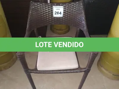 LOTE 264 - 01 CADEIRA DE JARDIM. (NO ESTADO EM QUE SE ENCONTRA. SUJEITO A AVARIAS OCULTAS/VISÍVEIS.) BH1647A