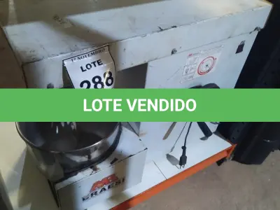 LOTE 288 - 01 BATEDEIRA INDUSTRIAL MARCA BRAESI. (NO ESTADO) ATENÇÃO! FAZER A VISITAÇÃO ANTES DE ARREMATAR, NÃO SABEMOS SE FUNCIONA, LEILÃO NÃO TEM GARANTIA E NEM DEVOLUÇÃO, SUJEITO A POSSÍVEIS AVARIAS VISÍVEIS/OCULTAS E/OU AUSÊNCIA DE COMPONENTES.
