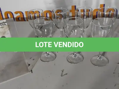LOTE 220 - 07 TAÇAS EM VIDRO . (NO ESTADO EM QUE SE ENCONTRA. SUJEITO A AVARIAS OCULTAS/VISÍVEIS.)