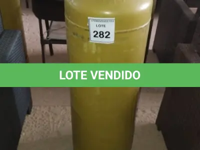 LOTE 282 - 01 BOTIJÃO DE GÁS VAZIO P45. (NO ESTADO EM QUE SE ENCONTRA. SUJEITO A AVARIAS OCULTAS/VISÍVEIS.)