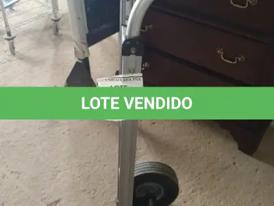 LOTE 274 - 01 CARRINHO PARA TRANSPORTE. (NO ESTADO EM QUE SE ENCONTRA. SUJEITO A AVARIAS OCULTAS/VISÍVEIS.)