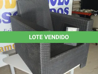 LOTE 146 - 01 POLTRONA DE JARDIM. (NO ESTADO EM QUE SE ENCONTRA. SUJEITO A AVARIAS OCULTAS/VISÍVEIS.) BH1679P