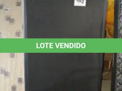 LOTE 292 - 02 BASES DE CAMA COURINO PRETO 1,98CM X 1,58CM (NO ESTADO EM QUE SE ENCONTRA. SUJEITO A AVARIAS OCULTAS/VISÍVEIS.)
