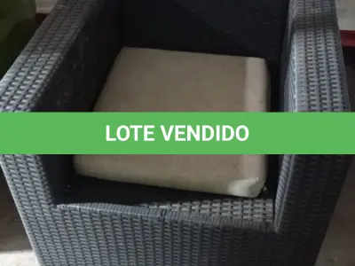 LOTE 306 - 01 POLTRONA DE JARDIM. (NO ESTADO EM QUE SE ENCONTRA. SUJEITO A AVARIAS OCULTAS/VISÍVEIS.) BH1679R