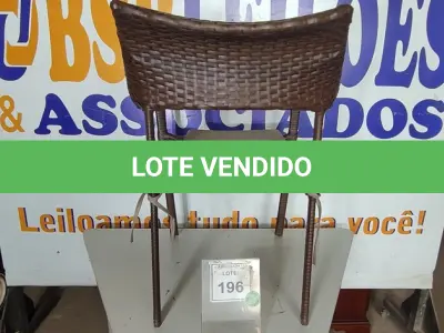 LOTE 196 - 01 CADEIRA DE JARDIM. (NO ESTADO EM QUE SE ENCONTRA. SUJEITO A AVARIAS OCULTAS/VISÍVEIS.) BH1588G