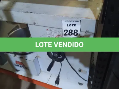 LOTE 288 - 01 BATEDEIRA INDUSTRIAL MARCA BRAESI. (NO ESTADO) ATENÇÃO! FAZER A VISITAÇÃO ANTES DE ARREMATAR, NÃO SABEMOS SE FUNCIONA, LEILÃO NÃO TEM GARANTIA E NEM DEVOLUÇÃO, SUJEITO A POSSÍVEIS AVARIAS VISÍVEIS/OCULTAS E/OU AUSÊNCIA DE COMPONENTES.