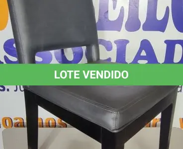 LOTE 191 - 01 CADEIRA DE JANTAR. (NO ESTADO EM QUE SE ENCONTRA. SUJEITO A AVARIAS OCULTAS/VISÍVEIS.) BF8630F