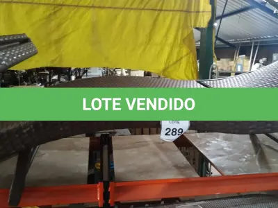 LOTE 289 - 01 ESPREGUIÇADEIRA. (NO ESTADO EM QUE SE ENCONTRA. SUJEITO A AVARIAS OCULTAS/VISÍVEIS.) BH1638B