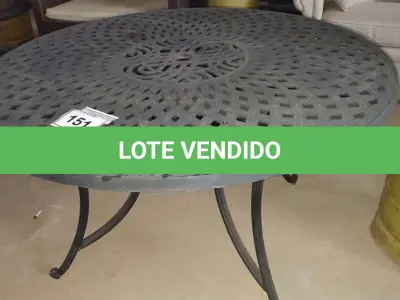 LOTE 151 - 01 MESA DE JARDIM. (NO ESTADO EM QUE SE ENCONTRA. SUJEITO A AVARIAS OCULTAS/VISÍVEIS.) BJ7454X