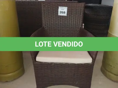 LOTE 268 - 01 CADEIRA DE JARDIM. (NO ESTADO EM QUE SE ENCONTRA. SUJEITO A AVARIAS OCULTAS/VISÍVEIS.) BH1566D
