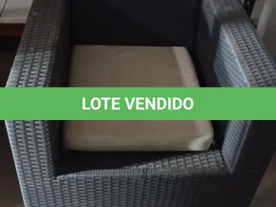 LOTE 306 - 01 POLTRONA DE JARDIM. (NO ESTADO EM QUE SE ENCONTRA. SUJEITO A AVARIAS OCULTAS/VISÍVEIS.) BH1679R