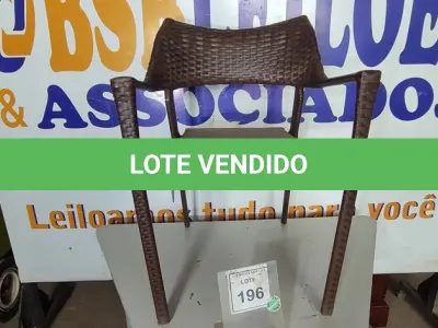 LOTE 196 - 01 CADEIRA DE JARDIM. (NO ESTADO EM QUE SE ENCONTRA. SUJEITO A AVARIAS OCULTAS/VISÍVEIS.) BH1588G