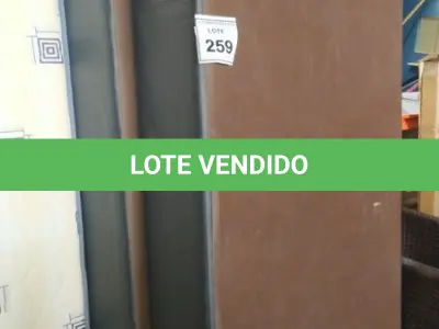 LOTE 259 - 02 BASES DE CAMA DE CASAL COURINO PRETO E MARROM 1,98CM X 1,58CM. (NO ESTADO EM QUE SE ENCONTRA. SUJEITO A AVARIAS OCULTAS/VISÍVEIS.)