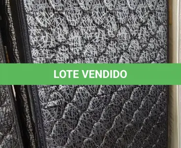 LOTE 172 - 01 COLCHÃO SOLTEIRO COM BASE 1,88CM X  0,88CM. (NO ESTADO EM QUE SE ENCONTRA. SUJEITO A AVARIAS OCULTAS/VISÍVEIS.) AU2194S