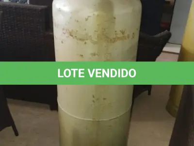 LOTE 267 - 01 BOTIJÃO DE GÁS VAZIO P45. (NO ESTADO EM QUE SE ENCONTRA. SUJEITO A AVARIAS OCULTAS/VISÍVEIS.)