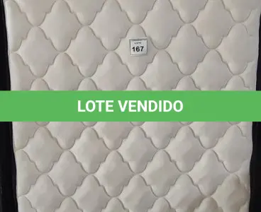 LOTE 167 - 01 COLCHÃO DE CASAL COM BASE . (NO ESTADO EM QUE SE ENCONTRA. SUJEITO A AVARIAS OCULTAS/VISÍVEIS.) AU1887B