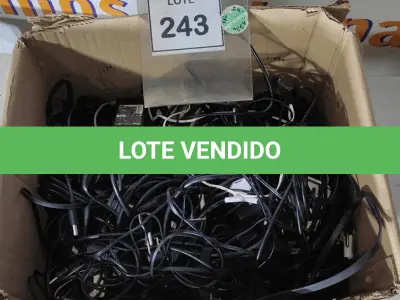 LOTE 243 - 01 LOTE COM CARREGADORES DIVERSOS. (NO ESTADO EM QUE SE ENCONTRA. SUJEITO A AVARIAS OCULTAS/VISÍVEIS.)
