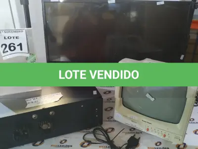 LOTE 261 - 01 TV LCD 28’’ MARCA PHILCO, 01 TRANSMISSOR FM ALCANCE 15KM E 01 MONITOR PARA CÂMERAS MARCA RÁDO SHACK. (NO ESTADO) ATENÇÃO! FAZER A VISITAÇÃO ANTES DE ARREMATAR, NÃO SABEMOS SE FUNCIONA, LEILÃO NÃO TEM GARANTIA E NEM DEVOLUÇÃO, SUJEITO A POSSÍVEIS AVARIAS VISÍVEIS/OCULTAS E/OU AUSÊNCIA DE COMPONENTES.