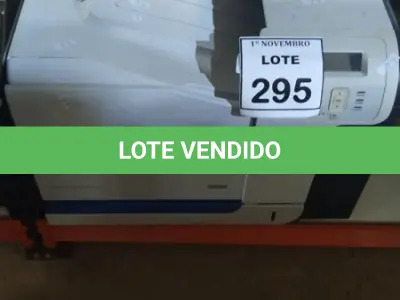 LOTE 295 - 01 IMPRESSORA MODELO CP3525DN MARCA HP. (NO ESTADO) ATENÇÃO! FAZER A VISITAÇÃO ANTES DE ARREMATAR, NÃO SABEMOS SE FUNCIONA, LEILÃO NÃO TEM GARANTIA E NEM DEVOLUÇÃO, SUJEITO A POSSÍVEIS AVARIAS VISÍVEIS/OCULTAS E/OU AUSÊNCIA DE COMPONENTES.