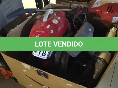 LOTE 418 - 03 ASPIRADORES DE PÓ, 01 LOTE COM VÁRIOS HEADPHONES, ASPIRADORES ROBÔ E ELETRÔNICOS DIVERSOS. (NO ESTADO) ATENÇÃO! FAZER A VISITAÇÃO ANTES DE ARREMATAR, NÃO SABEMOS SE FUNCIONA, LEILÃO NÃO TEM GARANTIA E NEM DEVOLUÇÃO, SUJEITO A POSSÍVEIS AVARIAS VISÍVEIS/OCULTAS E/OU AUSÊNCIA DE COMPONENTES.