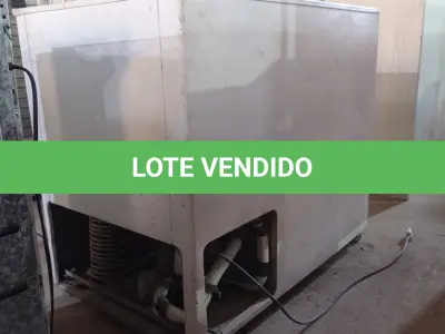 LOTE 340 - 01 FREEZER HORIZONTAL COM 02 PORTAS DE CORRER. (NO ESTADO) ATENÇÃO! FAZER A VISITAÇÃO ANTES DE ARREMATAR, NÃO SABEMOS SE FUNCIONA, LEILÃO NÃO TEM GARANTIA E NEM DEVOLUÇÃO, SUJEITO A POSSÍVEIS AVARIAS VISÍVEIS/OCULTAS E/OU AUSÊNCIA DE COMPONENTES.