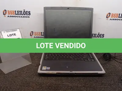 LOTE 205 - 01 NOTEBOOK MARCA TOSHIBA COM FONTE. (NO ESTADO) ATENÇÃO! FAZER A VISITAÇÃO ANTES DE ARREMATAR, NÃO SABEMOS SE FUNCIONA, LEILÃO NÃO TEM GARANTIA E NEM DEVOLUÇÃO, SUJEITO A POSSÍVEIS AVARIAS VISÍVEIS/OCULTAS E/OU AUSÊNCIA DE COMPONENTES.