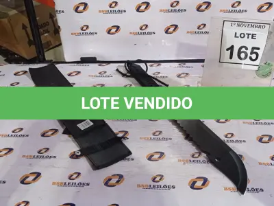 LOTE 165 - 01 FACÃO DO RAMBO IMPORTADA AÇO INOXIDÁVEL FULL TANG BAINHA DE NYLON TAMANHO TOTAL 50CM PESO 300G JÁ AFIADA. (NO ESTADO) ATENÇÃO! FAZER A VISITAÇÃO ANTES DE ARREMATAR, NÃO SABEMOS SE FUNCIONA, LEILÃO NÃO TEM GARANTIA E NEM DEVOLUÇÃO, SUJEITO A POSSÍVEIS AVARIAS VISÍVEIS/OCULTAS E/OU AUSÊNCIA DE COMPONENTES.
