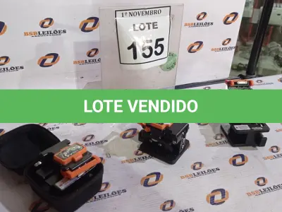 LOTE 155 - 03 CLIVADORES DE PRECISÃO. (NO ESTADO) ATENÇÃO! FAZER A VISITAÇÃO ANTES DE ARREMATAR, NÃO SABEMOS SE FUNCIONA, LEILÃO NÃO TEM GARANTIA E NEM DEVOLUÇÃO, SUJEITO A POSSÍVEIS AVARIAS VISÍVEIS/OCULTAS E/OU AUSÊNCIA DE COMPONENTES.