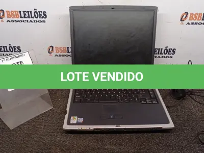 LOTE 205 - 01 NOTEBOOK MARCA TOSHIBA COM FONTE. (NO ESTADO) ATENÇÃO! FAZER A VISITAÇÃO ANTES DE ARREMATAR, NÃO SABEMOS SE FUNCIONA, LEILÃO NÃO TEM GARANTIA E NEM DEVOLUÇÃO, SUJEITO A POSSÍVEIS AVARIAS VISÍVEIS/OCULTAS E/OU AUSÊNCIA DE COMPONENTES.