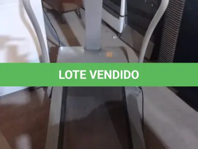 LOTE 359 - 01 ESTEIRA ERGOMÉTRICA MARCA ATHLETIC. (NO ESTADO) ATENÇÃO! FAZER A VISITAÇÃO ANTES DE ARREMATAR, NÃO SABEMOS SE FUNCIONA, LEILÃO NÃO TEM GARANTIA E NEM DEVOLUÇÃO, SUJEITO A POSSÍVEIS AVARIAS VISÍVEIS/OCULTAS E/OU AUSÊNCIA DE COMPONENTES.