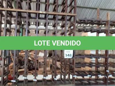 LOTE 348 - 01 ADEGA DE VINHOS EM MADEIRA. (NO ESTADO) ATENÇÃO! FAZER A VISITAÇÃO ANTES DE ARREMATAR, NÃO SABEMOS SE FUNCIONA, LEILÃO NÃO TEM GARANTIA E NEM DEVOLUÇÃO, SUJEITO A POSSÍVEIS AVARIAS VISÍVEIS/OCULTAS E/OU AUSÊNCIA DE COMPONENTES.