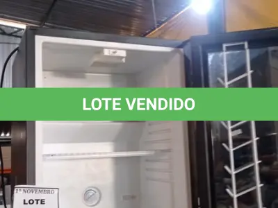 LOTE 370 - 01 FRIGOBAR. (NO ESTADO) ATENÇÃO! FAZER A VISITAÇÃO ANTES DE ARREMATAR, NÃO SABEMOS SE FUNCIONA, LEILÃO NÃO TEM GARANTIA E NEM DEVOLUÇÃO, SUJEITO A POSSÍVEIS AVARIAS VISÍVEIS/OCULTAS E/OU AUSÊNCIA DE COMPONENTES.