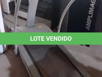 LOTE 359 - 01 ESTEIRA ERGOMÉTRICA MARCA ATHLETIC. (NO ESTADO) ATENÇÃO! FAZER A VISITAÇÃO ANTES DE ARREMATAR, NÃO SABEMOS SE FUNCIONA, LEILÃO NÃO TEM GARANTIA E NEM DEVOLUÇÃO, SUJEITO A POSSÍVEIS AVARIAS VISÍVEIS/OCULTAS E/OU AUSÊNCIA DE COMPONENTES.