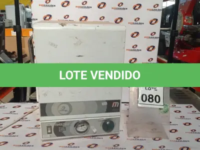 LOTE 080 - 01 ESTUFA PARA ESTERILIZAÇÃO E SECAGEM MARCA MASTER. (NO ESTADO) ATENÇÃO! FAZER A VISITAÇÃO ANTES DE ARREMATAR, NÃO SABEMOS SE FUNCIONA, LEILÃO NÃO TEM GARANTIA E NEM DEVOLUÇÃO, SUJEITO A POSSÍVEIS AVARIAS VISÍVEIS/OCULTAS E/OU AUSÊNCIA DE COMPONENTES.