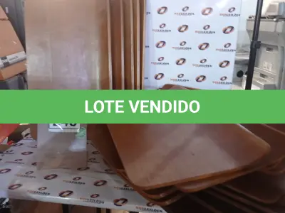 LOTE 243 - 20 PLACAS DE MADEIRA . (NO ESTADO) ATENÇÃO! FAZER A VISITAÇÃO ANTES DE ARREMATAR, NÃO SABEMOS SE FUNCIONA, LEILÃO NÃO TEM GARANTIA E NEM DEVOLUÇÃO, SUJEITO A POSSÍVEIS AVARIAS VISÍVEIS/OCULTAS E/OU AUSÊNCIA DE COMPONENTES.