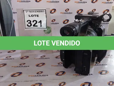 LOTE 321 - 01 FILMADORA NXCAM MARCA SONY. (NO ESTADO) ATENÇÃO! FAZER A VISITAÇÃO ANTES DE ARREMATAR, NÃO SABEMOS SE FUNCIONA, LEILÃO NÃO TEM GARANTIA E NEM DEVOLUÇÃO, SUJEITO A POSSÍVEIS AVARIAS VISÍVEIS/OCULTAS E/OU AUSÊNCIA DE COMPONENTES.