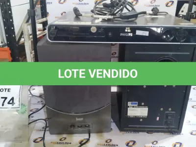 LOTE 374 - 01 DVD HOME THEATER MARCA PHILCO COM 02 CAIXAS MARCAS DIVOOM. (NO ESTADO) ATENÇÃO! FAZER A VISITAÇÃO ANTES DE ARREMATAR, NÃO SABEMOS SE FUNCIONA, LEILÃO NÃO TEM GARANTIA E NEM DEVOLUÇÃO, SUJEITO A POSSÍVEIS AVARIAS VISÍVEIS/OCULTAS E/OU AUSÊNCIA DE COMPONENTES.
