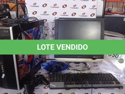 LOTE 330 - 01 COMPUTADOR ARCADE COM 02 CONTROLES E JOGAS INSTALADOS. (NO ESTADO) ATENÇÃO! FAZER A VISITAÇÃO ANTES DE ARREMATAR, NÃO SABEMOS SE FUNCIONA, LEILÃO NÃO TEM GARANTIA E NEM DEVOLUÇÃO, SUJEITO A POSSÍVEIS AVARIAS VISÍVEIS/OCULTAS E/OU AUSÊNCIA DE COMPONENTES.