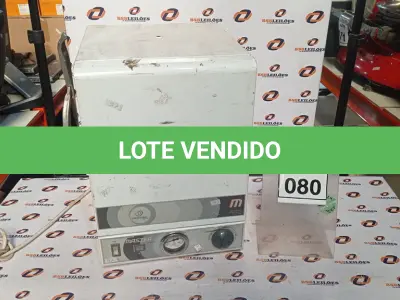 LOTE 080 - 01 ESTUFA PARA ESTERILIZAÇÃO E SECAGEM MARCA MASTER. (NO ESTADO) ATENÇÃO! FAZER A VISITAÇÃO ANTES DE ARREMATAR, NÃO SABEMOS SE FUNCIONA, LEILÃO NÃO TEM GARANTIA E NEM DEVOLUÇÃO, SUJEITO A POSSÍVEIS AVARIAS VISÍVEIS/OCULTAS E/OU AUSÊNCIA DE COMPONENTES.