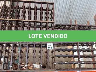 LOTE 348 - 01 ADEGA DE VINHOS EM MADEIRA. (NO ESTADO) ATENÇÃO! FAZER A VISITAÇÃO ANTES DE ARREMATAR, NÃO SABEMOS SE FUNCIONA, LEILÃO NÃO TEM GARANTIA E NEM DEVOLUÇÃO, SUJEITO A POSSÍVEIS AVARIAS VISÍVEIS/OCULTAS E/OU AUSÊNCIA DE COMPONENTES.