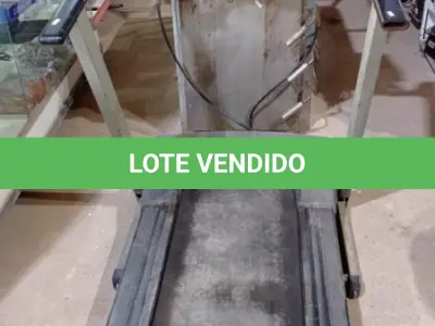 LOTE 336 - 01 ESTEIRA ERGOMÉTRICA MARCA REEBOK. (NO ESTADO) ATENÇÃO! FAZER A VISITAÇÃO ANTES DE ARREMATAR, NÃO SABEMOS SE FUNCIONA, LEILÃO NÃO TEM GARANTIA E NEM DEVOLUÇÃO, SUJEITO A POSSÍVEIS AVARIAS VISÍVEIS/OCULTAS E/OU AUSÊNCIA DE COMPONENTES.