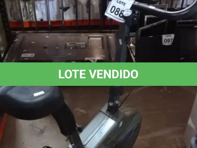LOTE 088 - 01 BICICLETA ERGOMÉTRICA. (NO ESTADO) ATENÇÃO! FAZER A VISITAÇÃO ANTES DE ARREMATAR, NÃO SABEMOS SE FUNCIONA, LEILÃO NÃO TEM GARANTIA E NEM DEVOLUÇÃO, SUJEITO A POSSÍVEIS AVARIAS VISÍVEIS/OCULTAS E/OU AUSÊNCIA DE COMPONENTES.