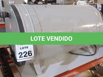 LOTE 226 - 01 BOILER DE ÁGUA QUENTE. (NO ESTADO) ATENÇÃO! FAZER A VISITAÇÃO ANTES DE ARREMATAR, NÃO SABEMOS SE FUNCIONA, LEILÃO NÃO TEM GARANTIA E NEM DEVOLUÇÃO, SUJEITO A POSSÍVEIS AVARIAS VISÍVEIS/OCULTAS E/OU AUSÊNCIA DE COMPONENTES.