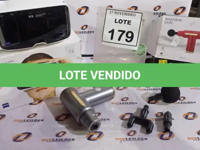 LOTE 179 - 01 ÓCULOS VR E 01 MASSAGEADOR. (NO ESTADO) ATENÇÃO! FAZER A VISITAÇÃO ANTES DE ARREMATAR, NÃO SABEMOS SE FUNCIONA, LEILÃO NÃO TEM GARANTIA E NEM DEVOLUÇÃO, SUJEITO A POSSÍVEIS AVARIAS VISÍVEIS/OCULTAS E/OU AUSÊNCIA DE COMPONENTES.