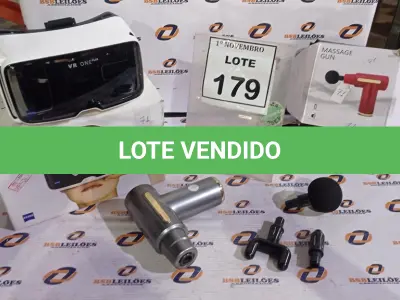 LOTE 179 - 01 ÓCULOS VR E 01 MASSAGEADOR. (NO ESTADO) ATENÇÃO! FAZER A VISITAÇÃO ANTES DE ARREMATAR, NÃO SABEMOS SE FUNCIONA, LEILÃO NÃO TEM GARANTIA E NEM DEVOLUÇÃO, SUJEITO A POSSÍVEIS AVARIAS VISÍVEIS/OCULTAS E/OU AUSÊNCIA DE COMPONENTES.