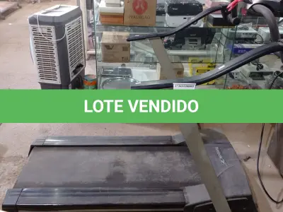 LOTE 336 - 01 ESTEIRA ERGOMÉTRICA MARCA REEBOK. (NO ESTADO) ATENÇÃO! FAZER A VISITAÇÃO ANTES DE ARREMATAR, NÃO SABEMOS SE FUNCIONA, LEILÃO NÃO TEM GARANTIA E NEM DEVOLUÇÃO, SUJEITO A POSSÍVEIS AVARIAS VISÍVEIS/OCULTAS E/OU AUSÊNCIA DE COMPONENTES.